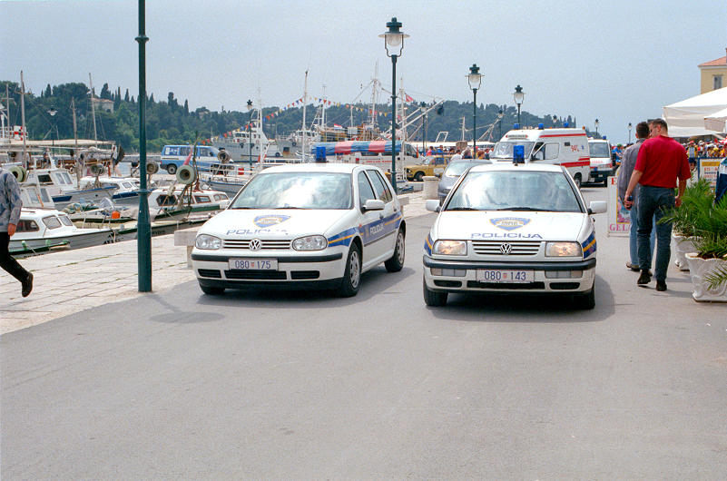 unsere schicke Polizeieskorte ;-)