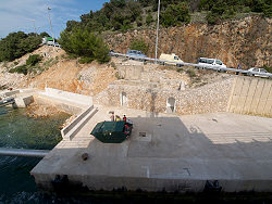 Reisebericht - mit tuifly.com nach Mali Losinj in Kroatien - der im letzten Jahr ausgebaute F�hrhafen Merag auf Cres