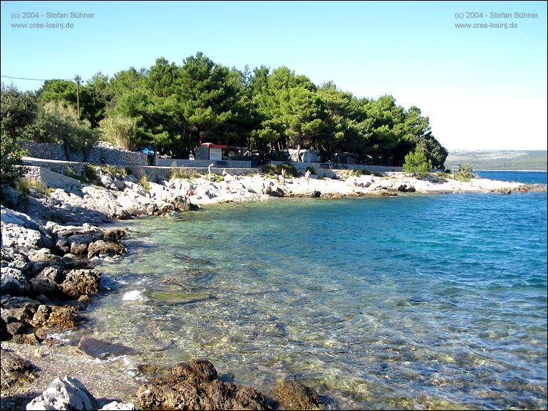 Strand am Campingplatz von Nerezine