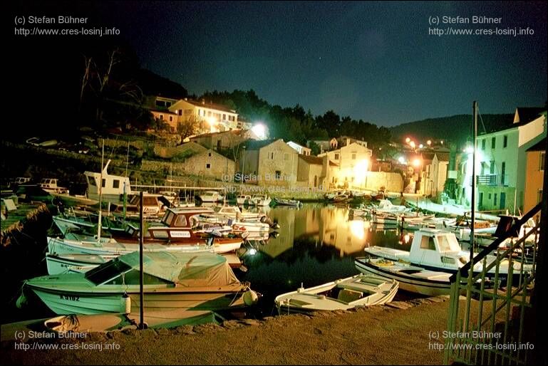 Nachts in Rovenska auf der Insel Losinj in Kroatien