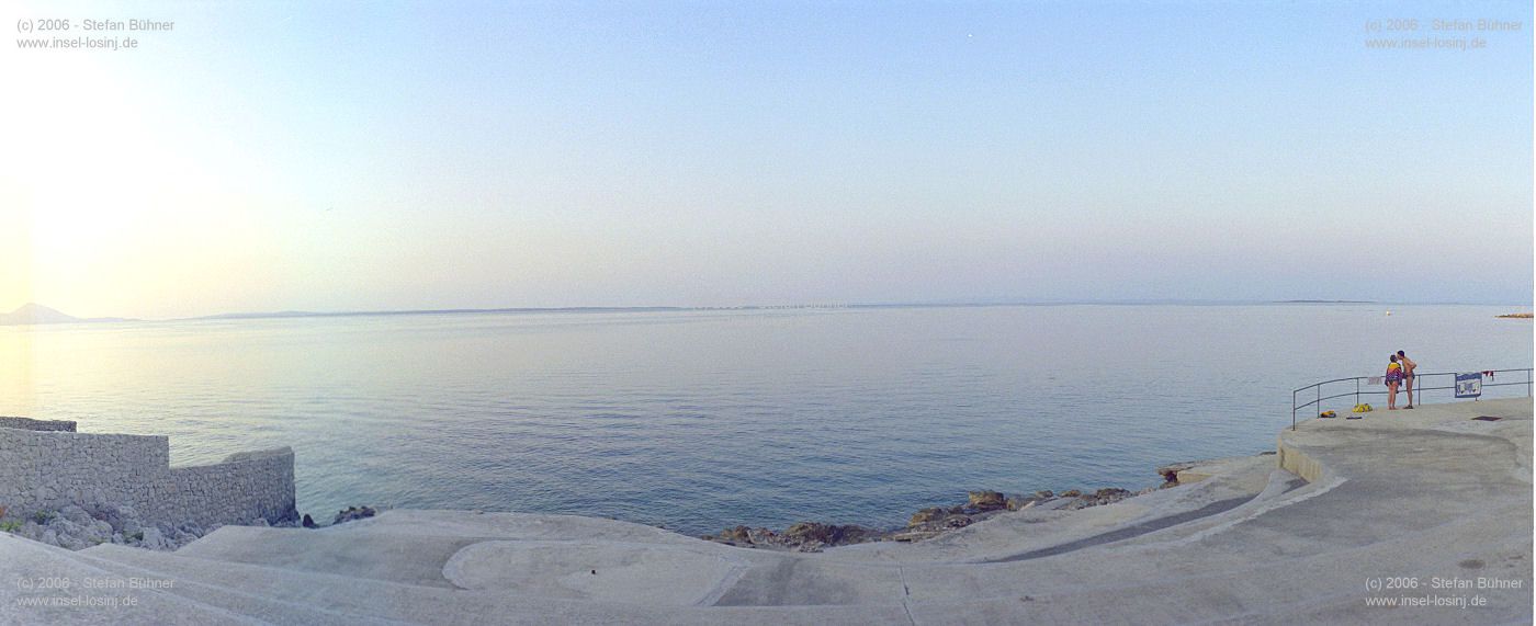 Panorama der Küste neben dem Kurbad in Veli Losinj - "Strand ohne Namen" ... :-)