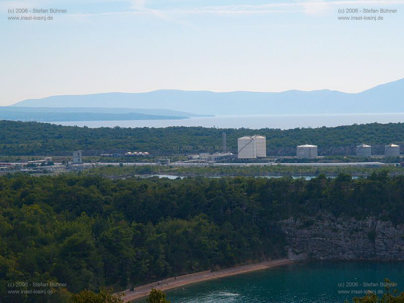 Omisalj, erstes Ziel nach der Landung auf dem Flughafen von Rijeka in Kroatien auf dem Weg nach Mali Losinj - Kvarner Bucht / Kroatien